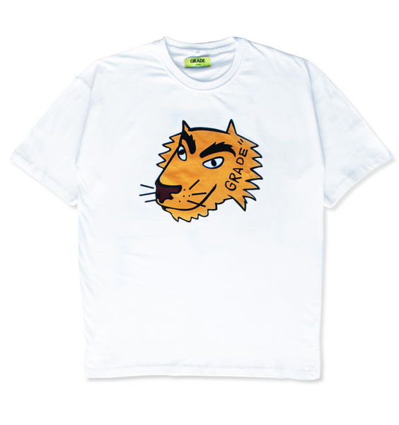 Grade Lioness graphic t-shirt